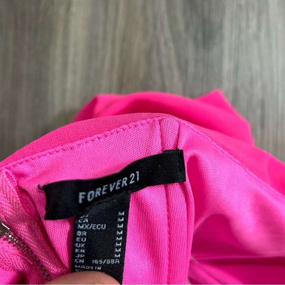Hot pink forever 21 corset crop top - Picture 3 of 3